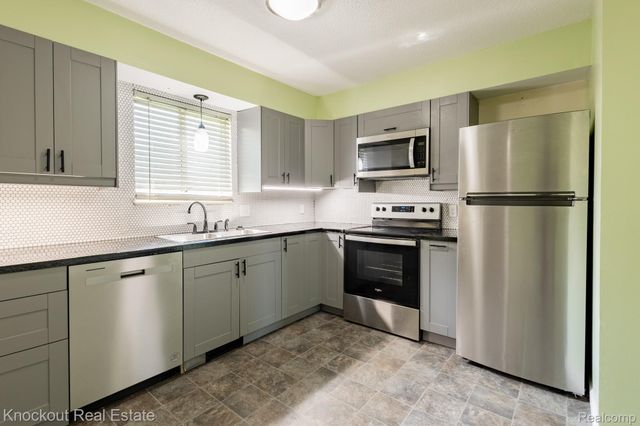 3782 Egan Street, Bridgeport Charter Township, MI 48601
