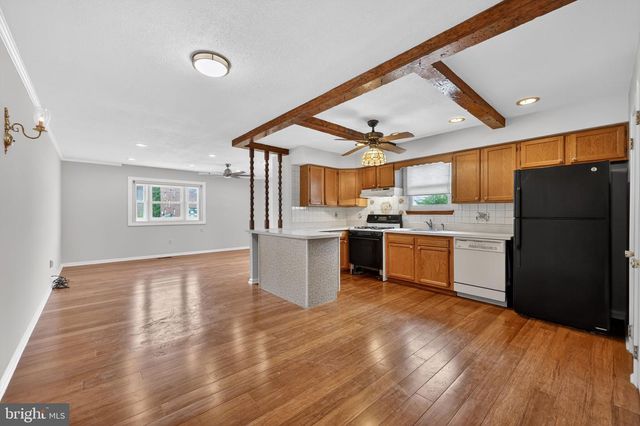 9609 HOFF ST, Philadelphia, PA 19115