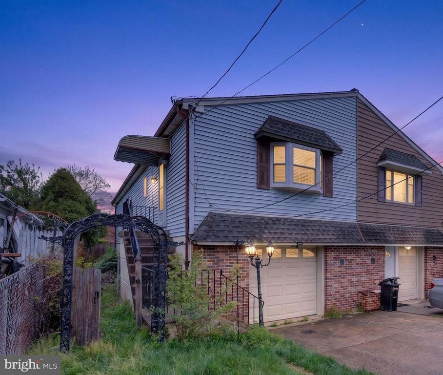 9609 HOFF ST, Philadelphia, PA 19115