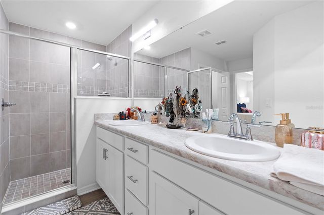 956 ARUBA AVENUE, Mulberry, FL 33860