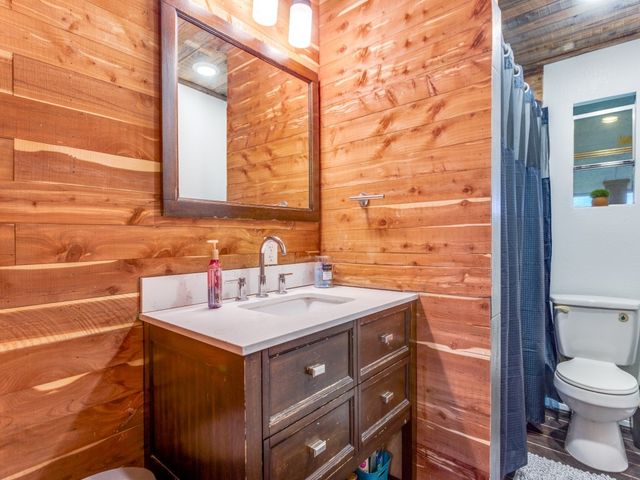 10300 County Road 606, Burleson, TX 76028