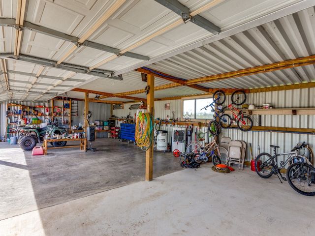 10300 County Road 606, Burleson, TX 76028