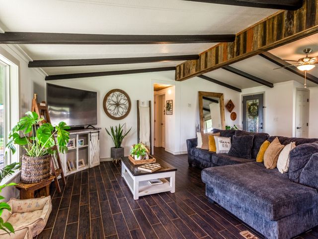 10300 County Road 606, Burleson, TX 76028