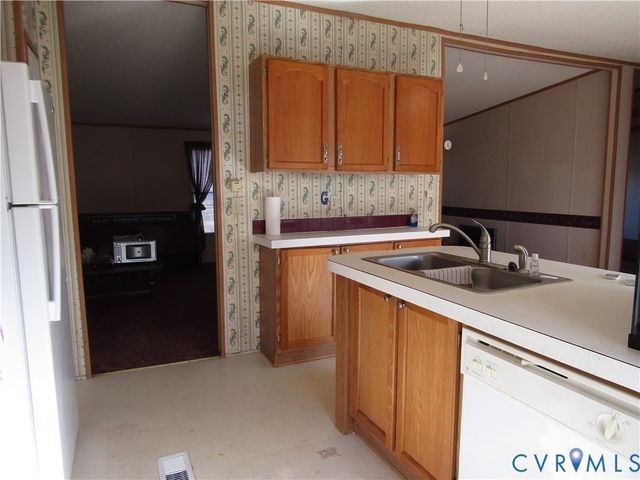 183 Union Grove Rd, Keysville, VA 23947