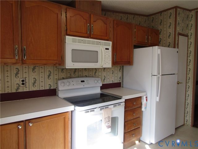 183 Union Grove Rd, Keysville, VA 23947