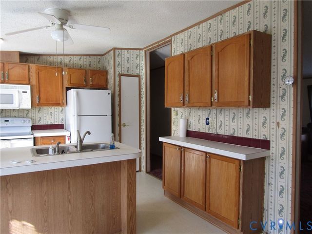 183 Union Grove Rd, Keysville, VA 23947