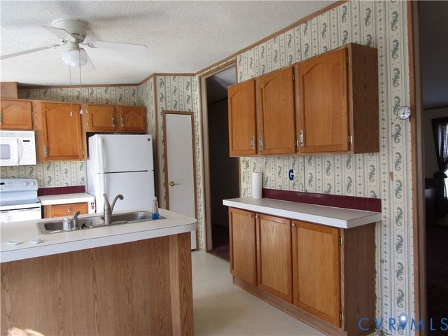 183 Union Grove Rd, Keysville, VA 23947