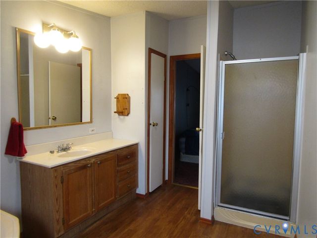 183 Union Grove Rd, Keysville, VA 23947