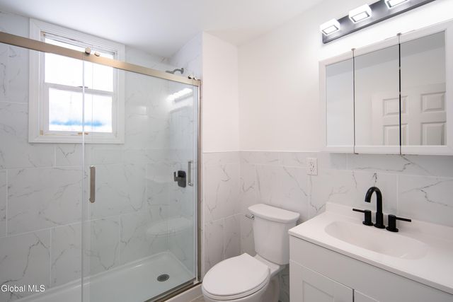 806 Strong Street, Schenectady, NY 12307