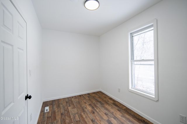 806 Strong Street, Schenectady, NY 12307