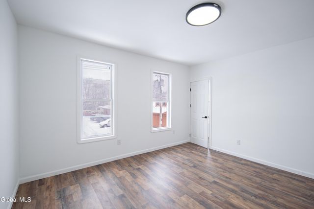 806 Strong Street, Schenectady, NY 12307