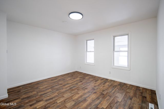 806 Strong Street, Schenectady, NY 12307