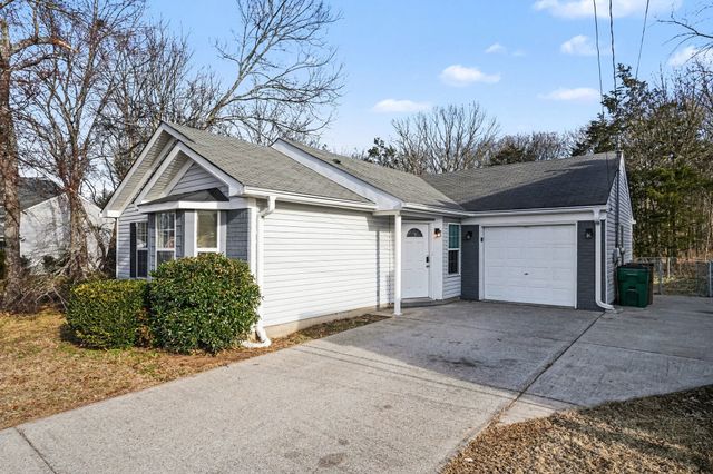 3957 Pepperwood Dr, Antioch, TN 37013