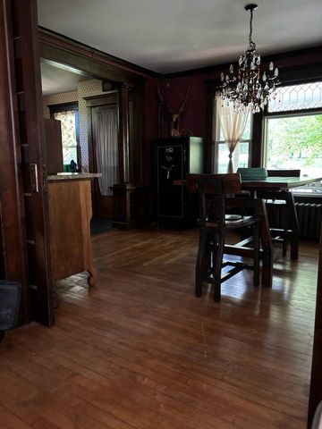 975 E 4th STREET, New Richmond, WI 54017
