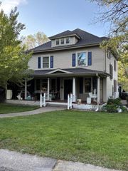 975 E 4th STREET, New Richmond, WI 54017