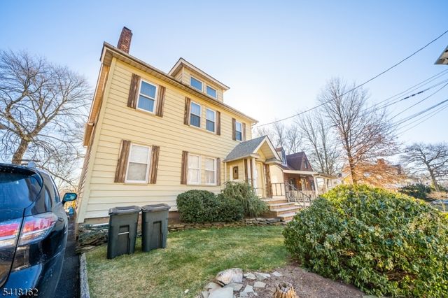 50 Brookwood Dr, Maplewood Twp., NJ 07040