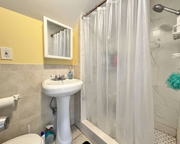 40 Pomeroy Street, Boston, MA 02134