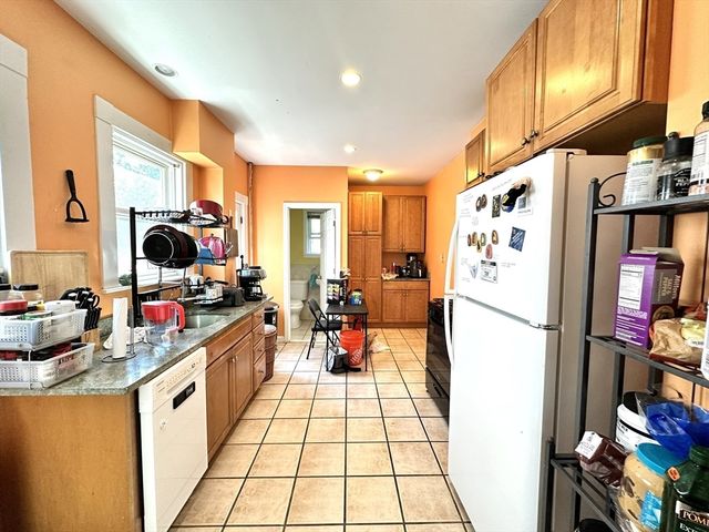 40 Pomeroy Street, Boston, MA 02134