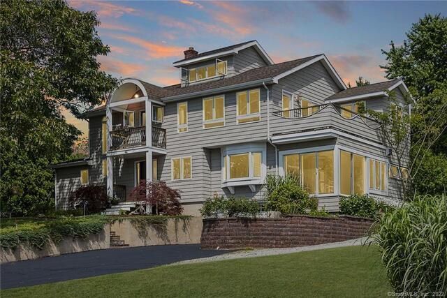 46 Old Black Point Road, East Lyme, CT 06357