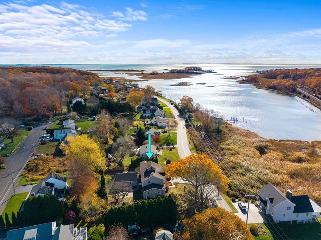 46 Old Black Point Road, East Lyme, CT 06357