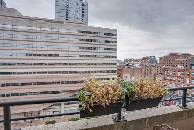 150 Staniford 910, Boston, MA 02114
