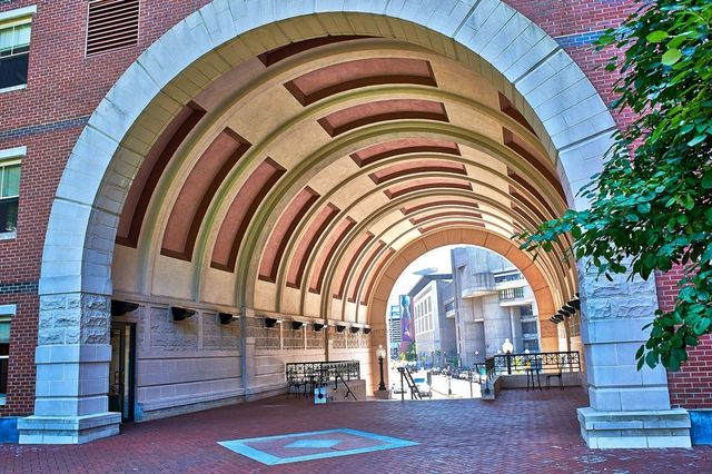 150 Staniford 910, Boston, MA 02114