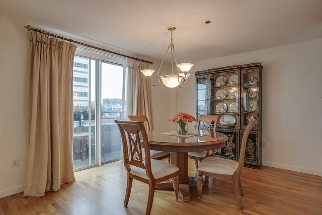 150 Staniford 910, Boston, MA 02114