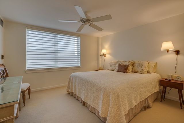 150 Staniford 910, Boston, MA 02114