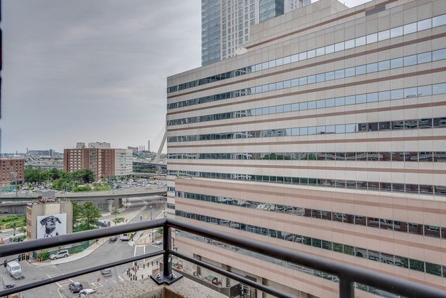 150 Staniford 910, Boston, MA 02114
