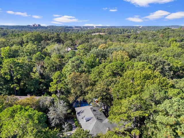 24 Evergreen Court, Little Rock, AR 72227