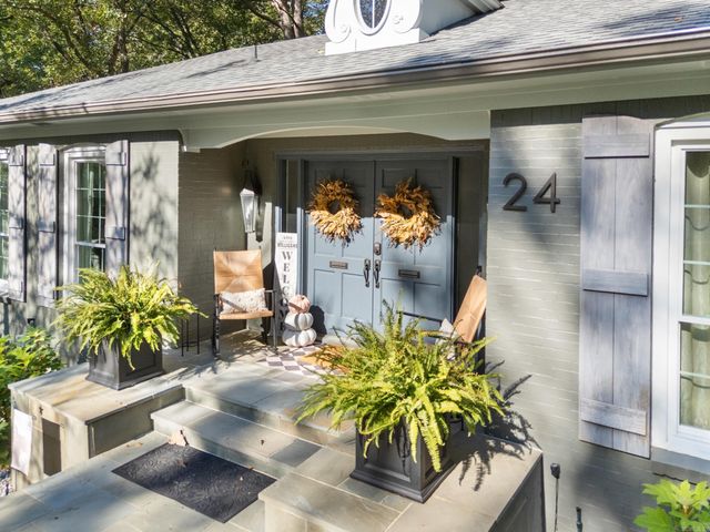 24 Evergreen Court, Little Rock, AR 72227