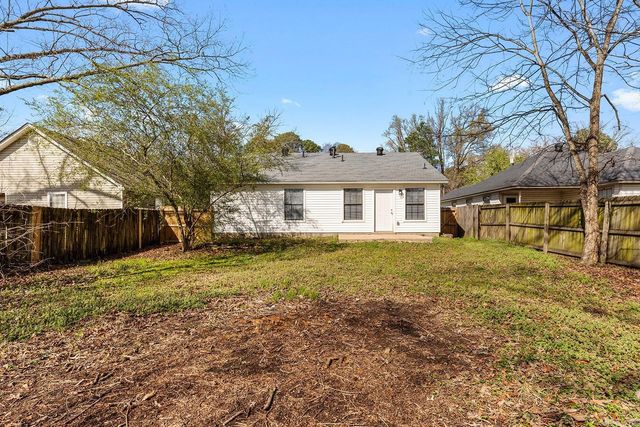 304 SE 2Nd Street, Bryant, AR 72022