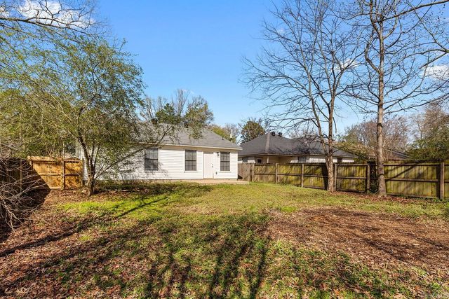 304 SE 2Nd Street, Bryant, AR 72022
