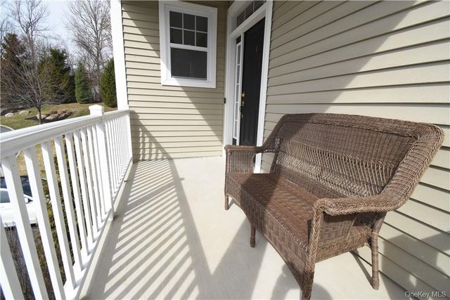 4 High Ridge Lane, Middletown, NY 10940