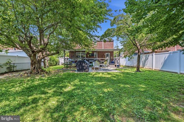 914 LONGSHORE AVE, Philadelphia, PA 19111