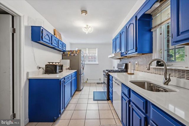 914 LONGSHORE AVE, Philadelphia, PA 19111