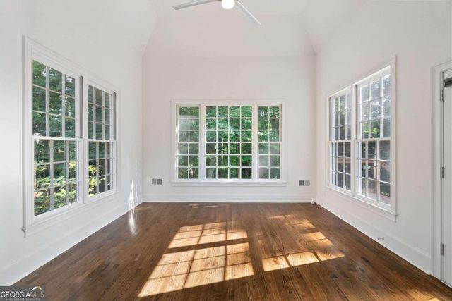 6250 Blackberry Hill, Peachtree Corners, GA 30092