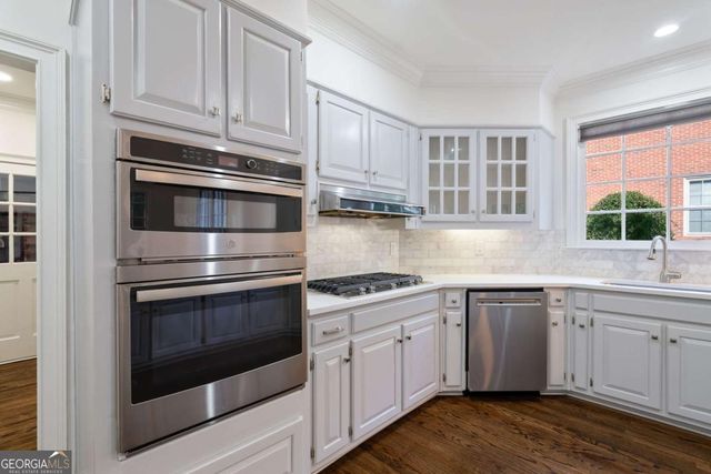 6250 Blackberry Hill, Peachtree Corners, GA 30092