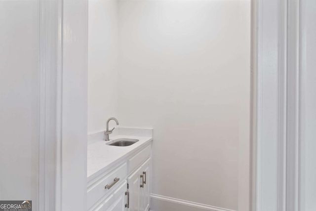6250 Blackberry Hill, Peachtree Corners, GA 30092