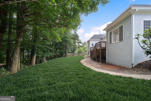 6250 Blackberry Hill, Peachtree Corners, GA 30092