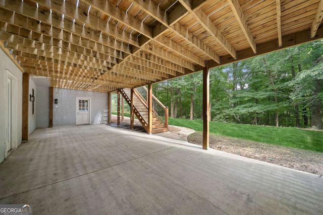 6250 Blackberry Hill, Peachtree Corners, GA 30092