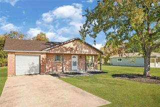 3322 1st Avenue S, Texas City, TX 77590