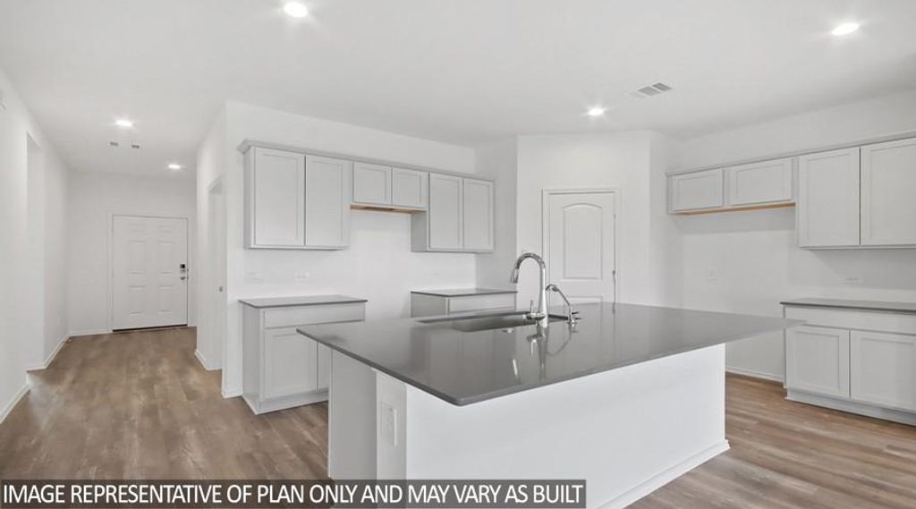 126 Wildflower, Dayton, TX 77535