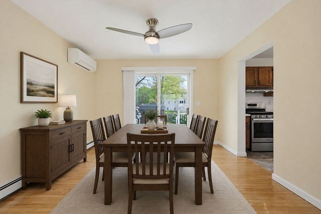 3 Jrs Ln, Franklin, MA 02038