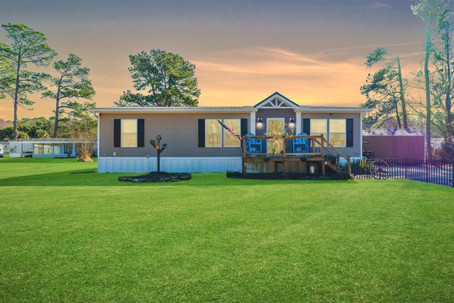 627 Lakeside Drive, Moncks Corner, SC 29461