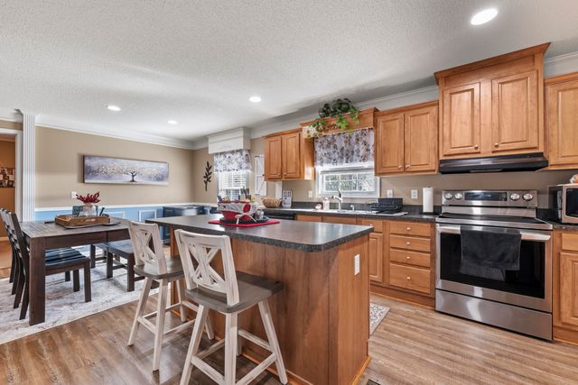 627 Lakeside Drive, Moncks Corner, SC 29461