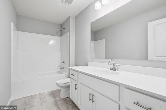 2722 Ivy Avenue NE, Saint Michael, MN 55376