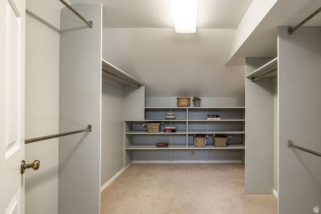 2390 E BERNADINE DR, Salt Lake City, UT 84109