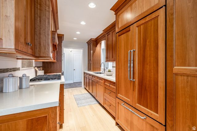 2390 E BERNADINE DR, Salt Lake City, UT 84109