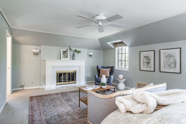 2390 E BERNADINE DR, Salt Lake City, UT 84109